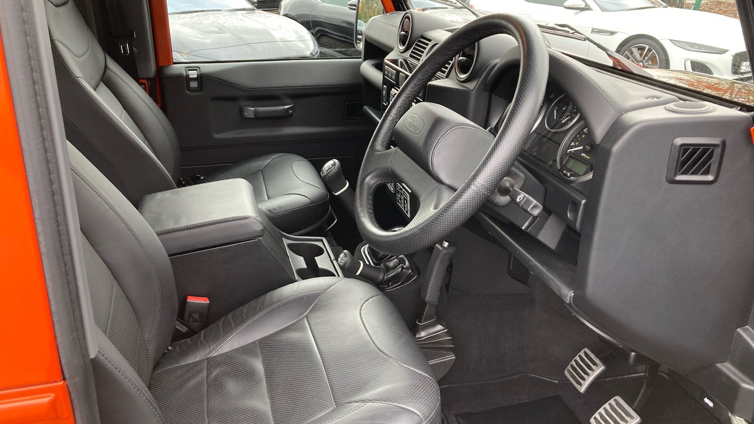 Used Land Rover Defender 2016 for sale - 76518433: Photo 44