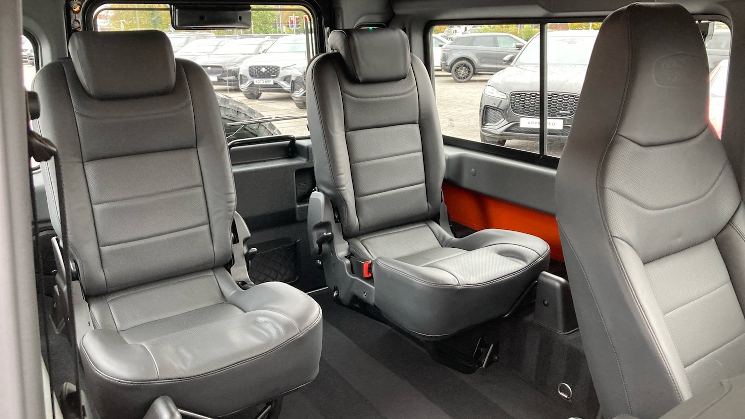 Used Land Rover Defender 2016 for sale - 76518433: Photo 45