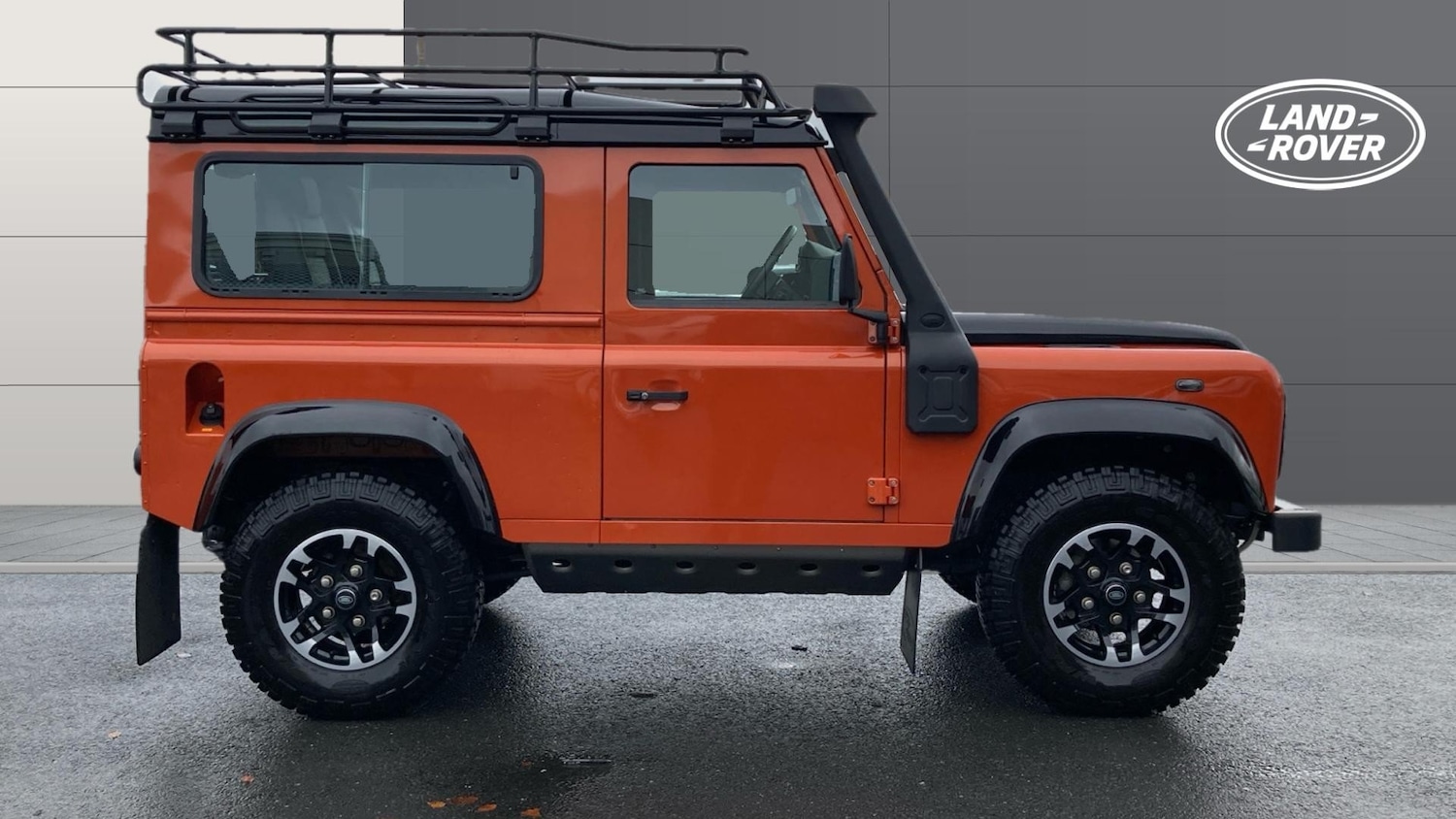 Used Land Rover Defender 2016 for sale - 76518433: Photo 5