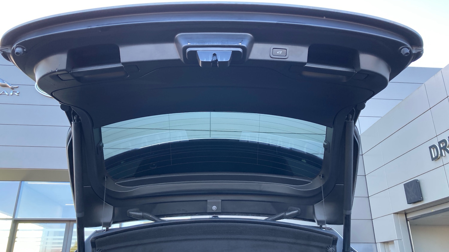 Used Jaguar F-Pace 2022 for sale - 77210919: Photo 27