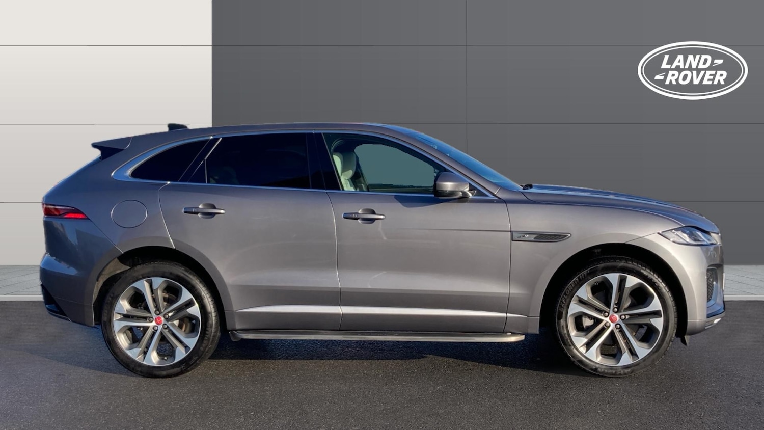 Used Jaguar F-Pace 2022 for sale - 77210919: Photo 5