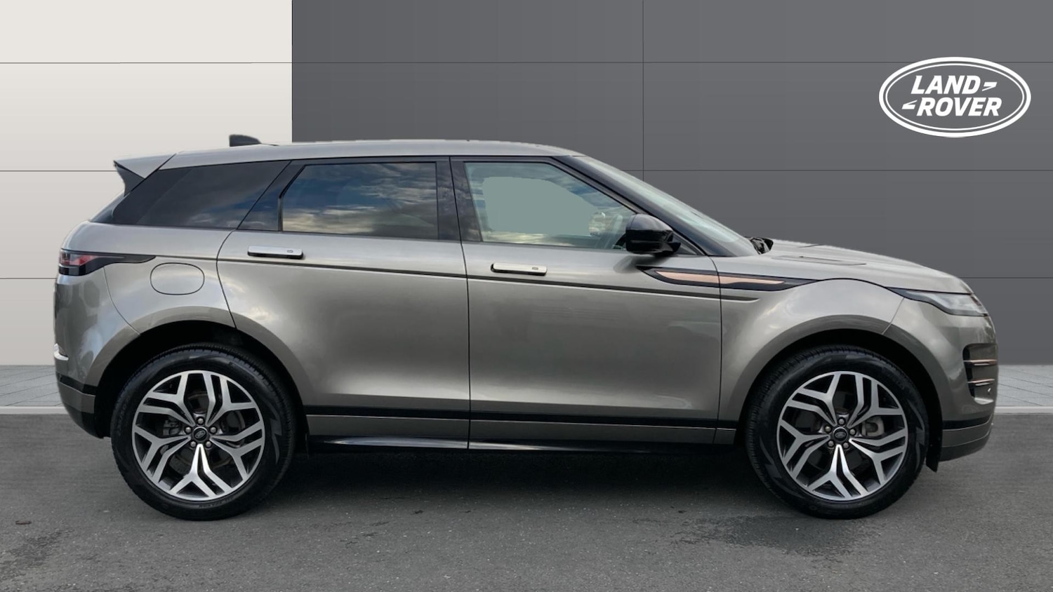 Used Land Rover Range Rover Evoque 2022 for sale - 76332672: Photo 5