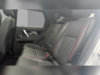 Used Land Rover Discovery Sport 2023 for sale - 77883775: Photo