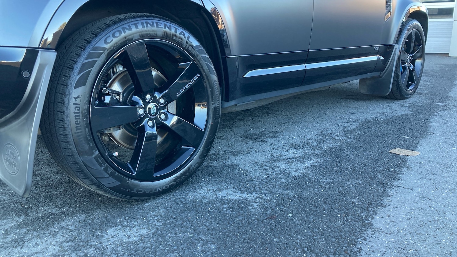 Used Land Rover Defender 2021 for sale - 77033318: Photo 36