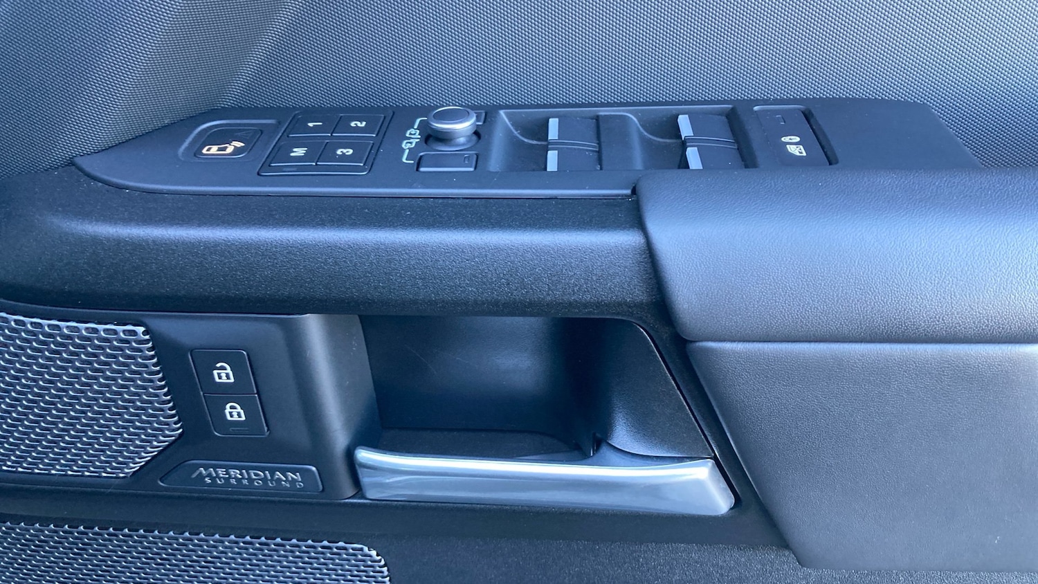 Used Land Rover Defender 2021 for sale - 77033318: Photo 45