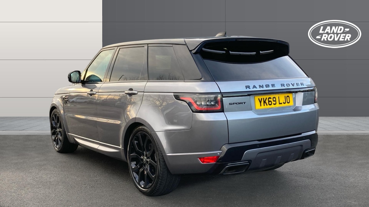 Used Land Rover Range Rover Sport 2019 for sale - 77359401: Photo 2