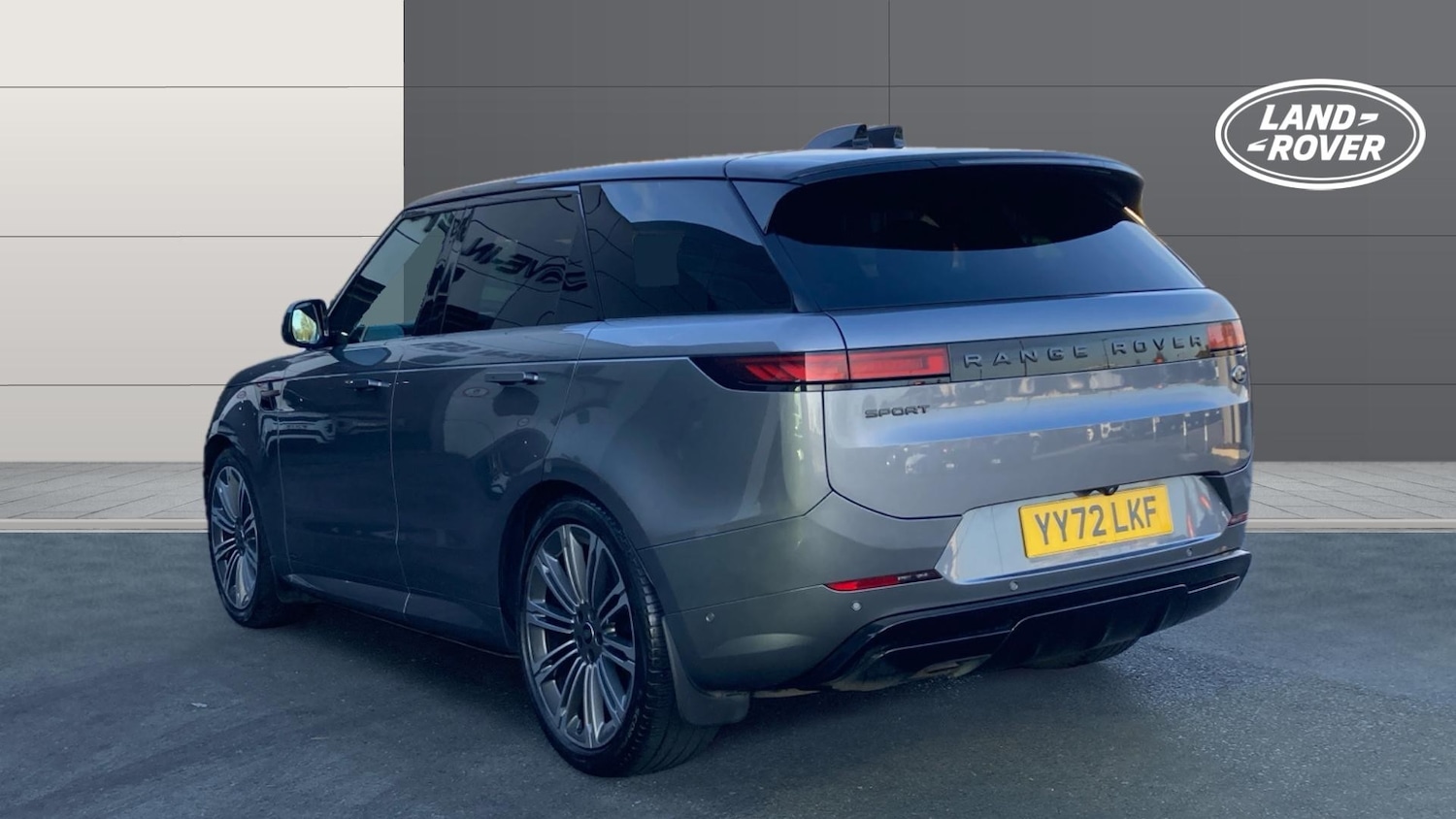 Used Land Rover Range Rover Sport 2022 for sale - 76684720: Photo 2