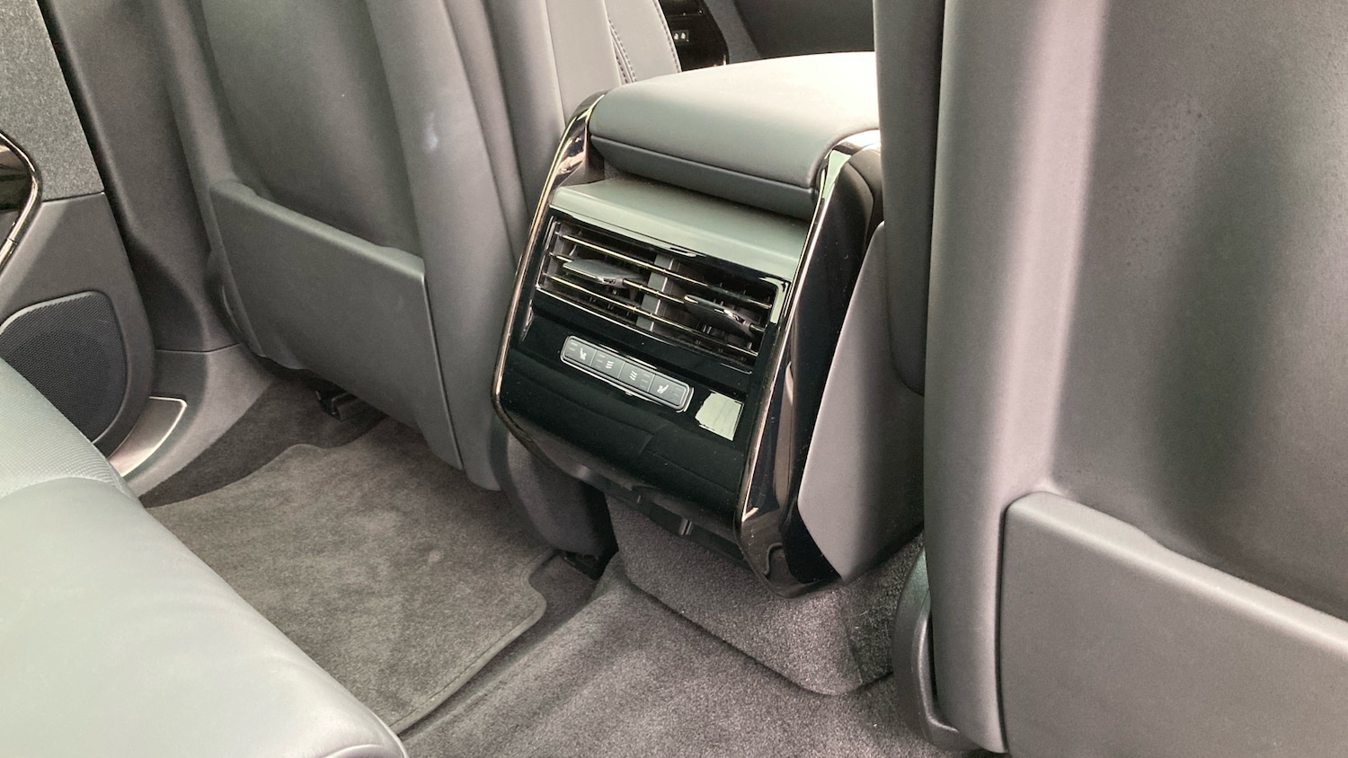 Used Land Rover Range Rover Sport 2023 for sale - 76428569: Photo 18