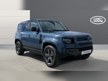Used Land Rover Defender 2026 for sale - 78568072: Photo