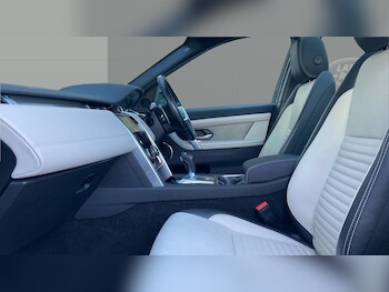 Used Land Rover Discovery Sport 2021 for sale - 77079451: Photo