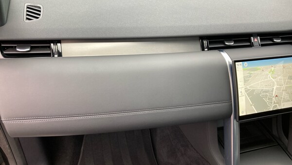 Used Land Rover Discovery Sport 2024 for sale - 76196371: Photo 26
