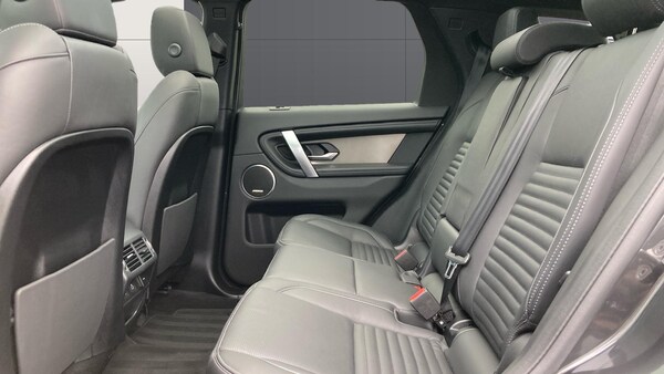 Used Land Rover Discovery Sport 2024 for sale - 76196371: Photo 4