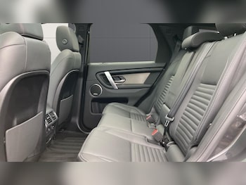 Used Land Rover Discovery Sport 2024 for sale - 76196371: Photo