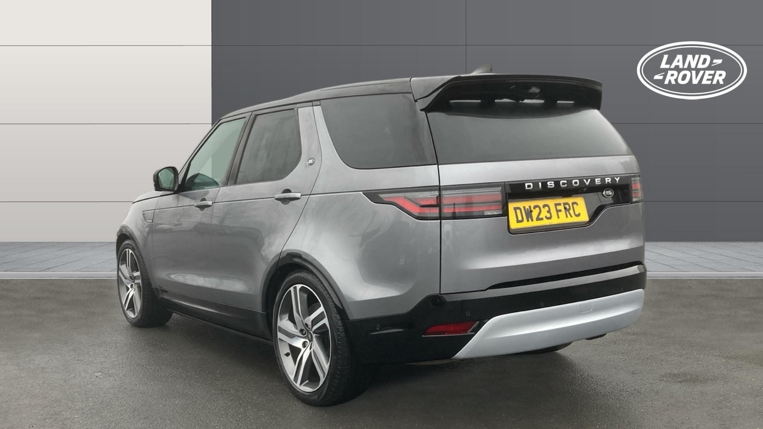 Used Land Rover Discovery 2023 for sale - 77210916: Photo 2