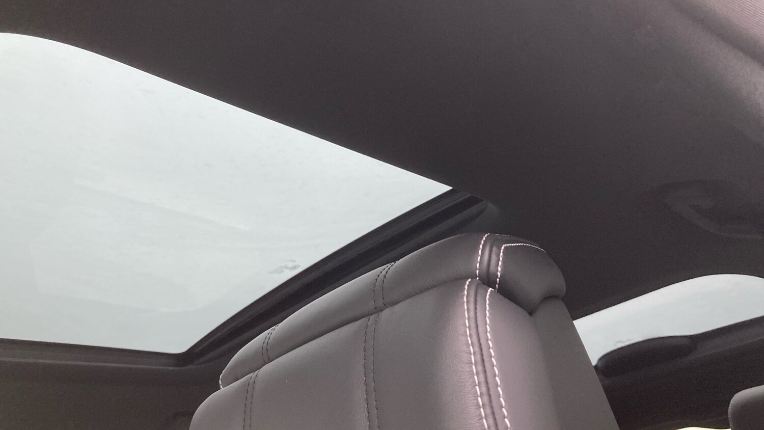 Used Land Rover Discovery 2023 for sale - 77210916: Photo 21