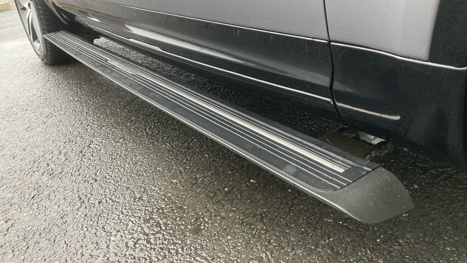 Used Land Rover Discovery 2023 for sale - 77210916: Photo 35