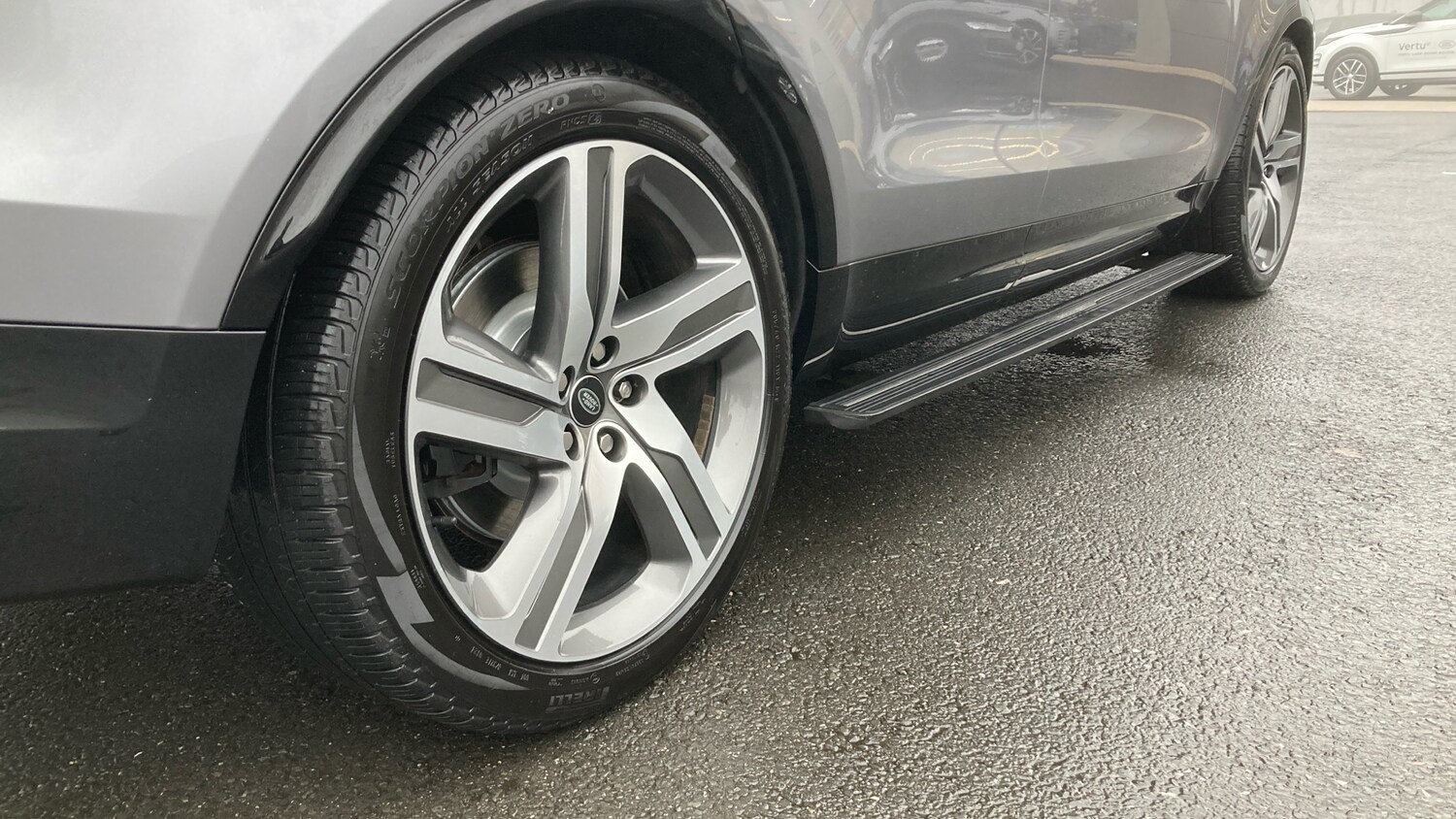 Used Land Rover Discovery 2023 for sale - 77210916: Photo 36