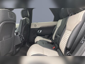 Used Land Rover Discovery 2023 for sale - 77210916: Photo