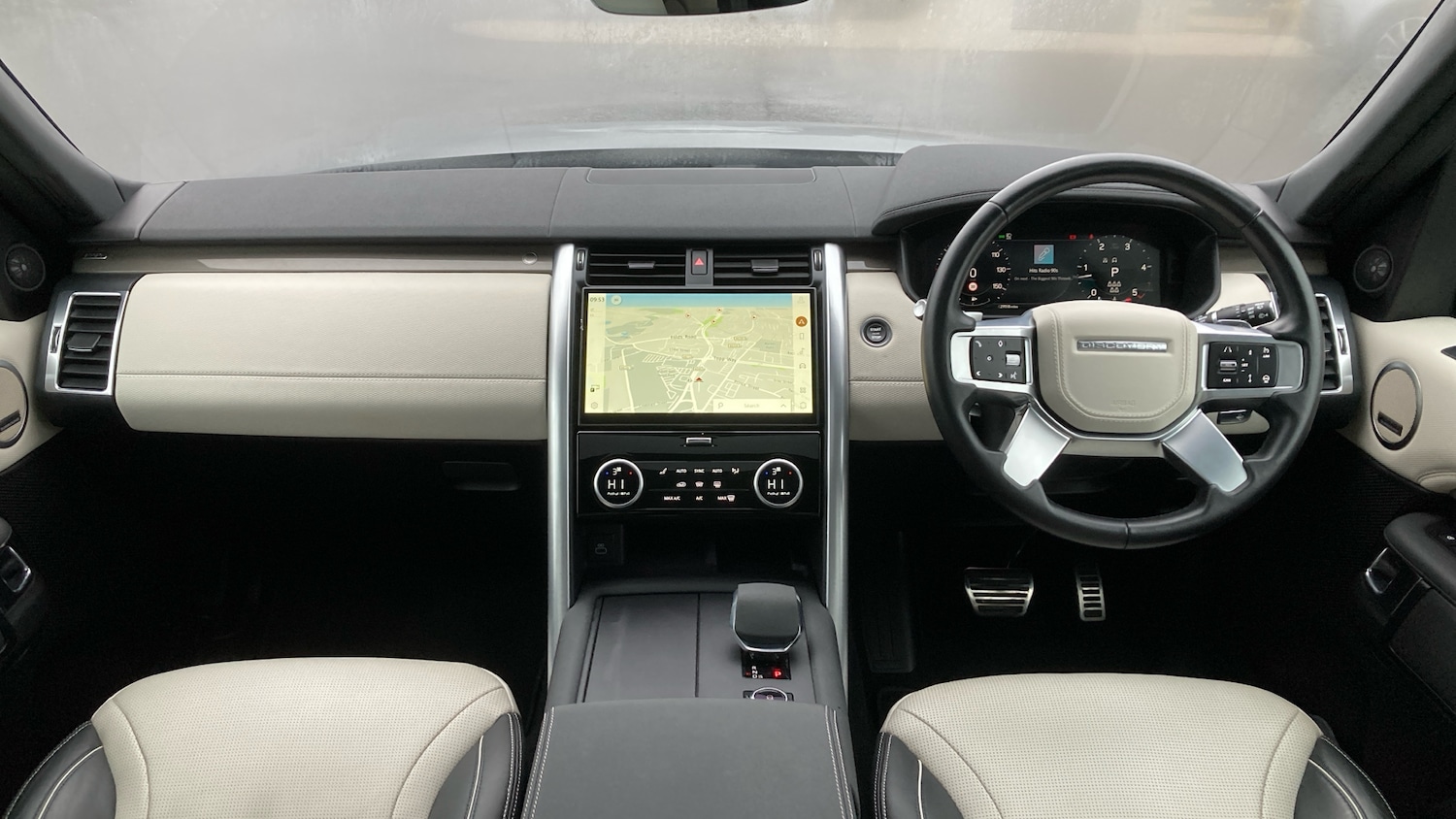 Used Land Rover Discovery 2023 for sale - 77210916: Photo 9