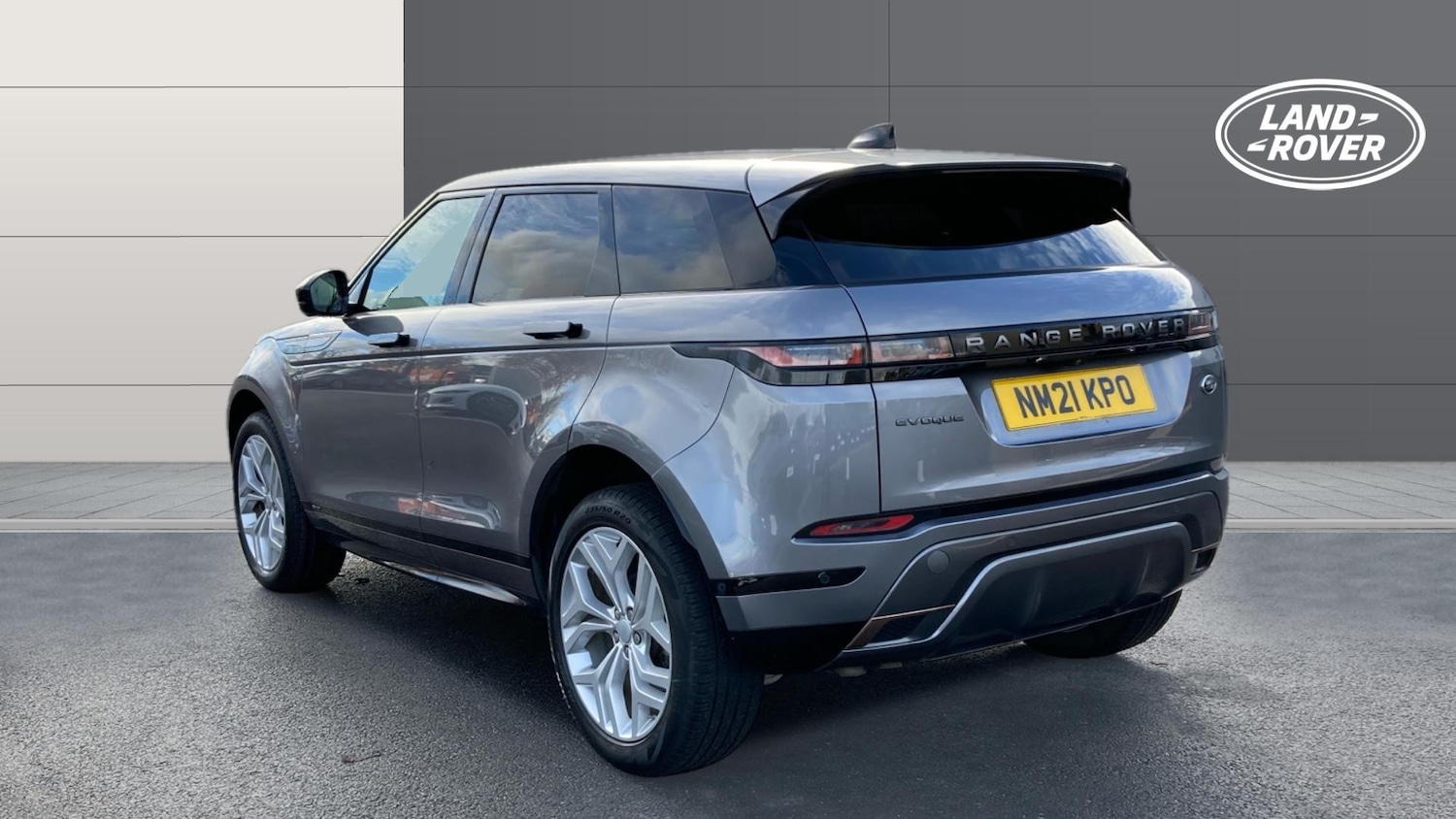 Used Land Rover Range Rover Evoque 2021 for sale - 76366841: Photo 2