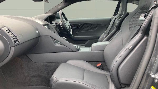 Used Jaguar F-Type 2024 for sale - 76209218: Photo 4