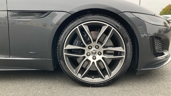Used Jaguar F-Type 2024 for sale - 76209218: Photo 8