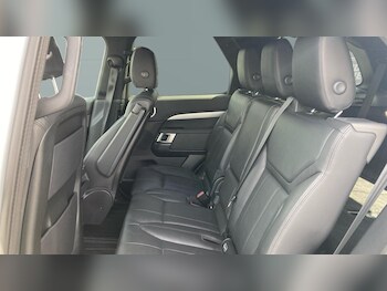 Used Land Rover Discovery 2019 for sale - 78834303: Photo