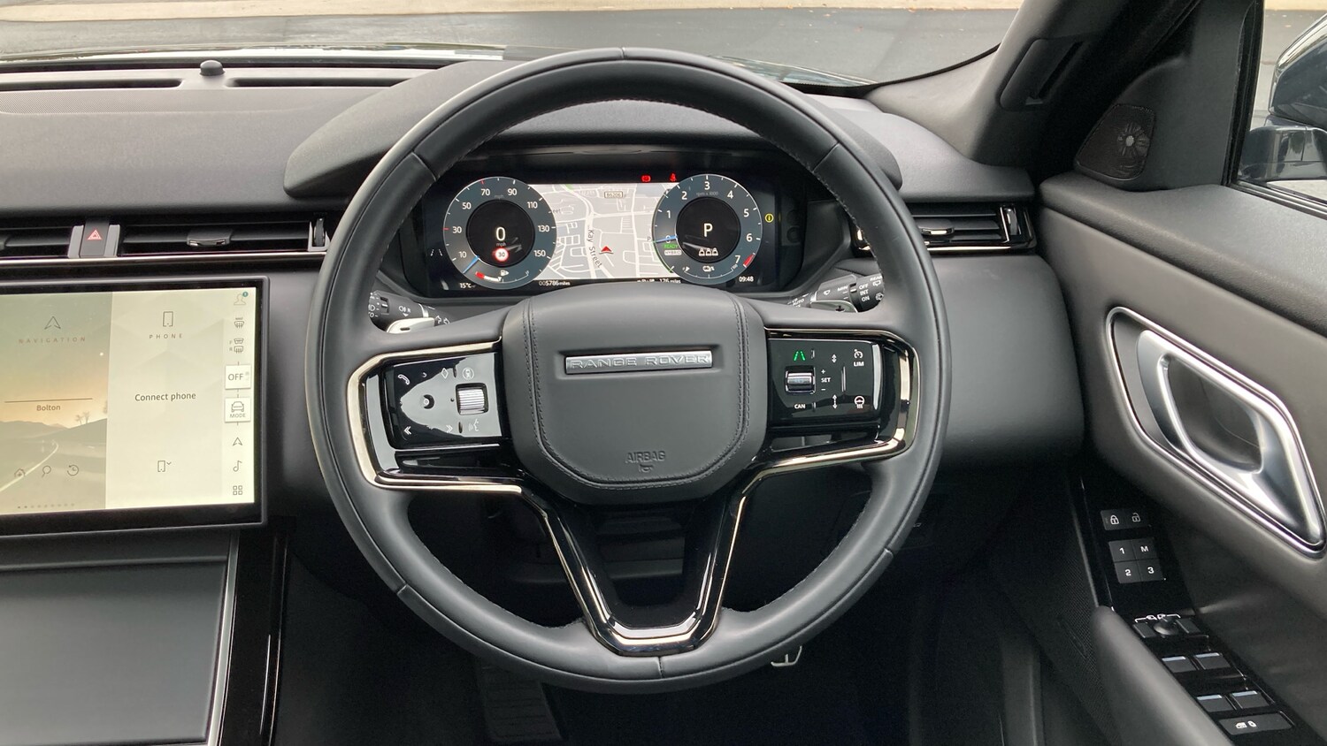 Used Land Rover Range Rover Velar 2024 for sale - 76079613: Photo 15