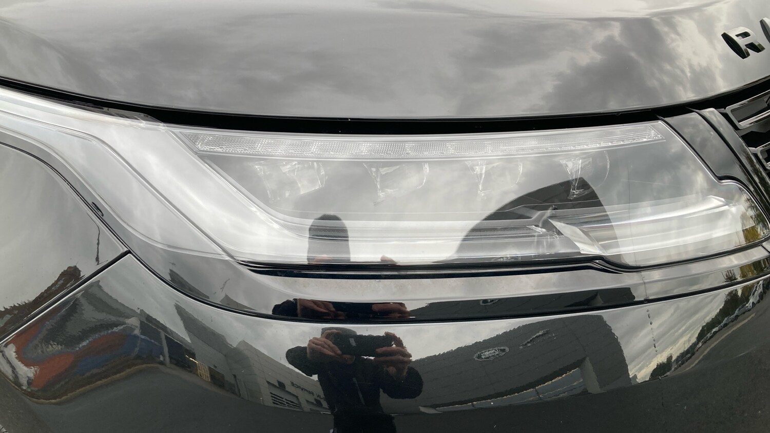 Used Land Rover Range Rover Velar 2024 for sale - 76079613: Photo 17