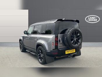 Used Land Rover Defender 2020 for sale - 75618801: Photo
