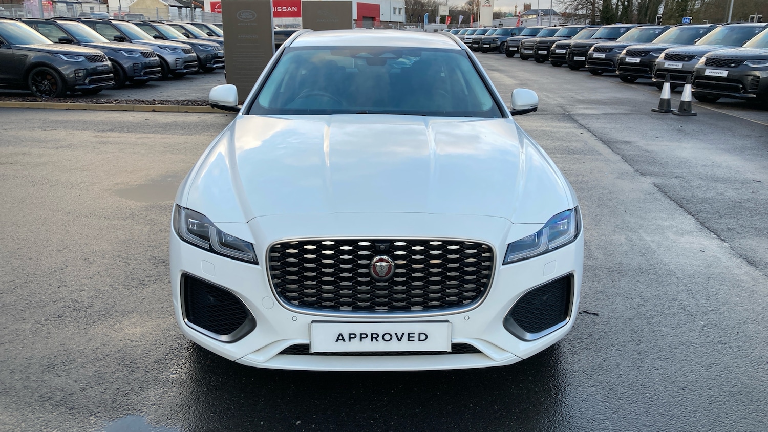 Used Jaguar XF 2020 for sale - 77088055: Photo 31