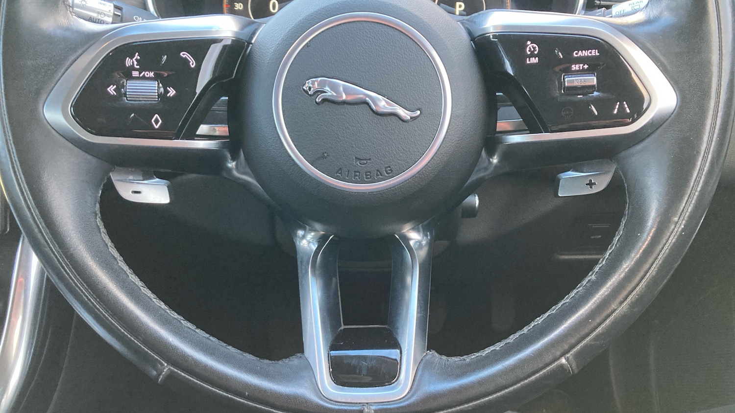 Used Jaguar XF 2020 for sale - 77088055: Photo 44