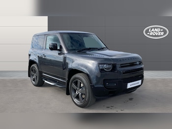 Used Land Rover Defender 2023 for sale - 78454904: Photo