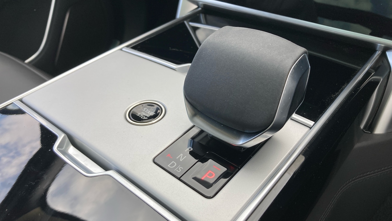 Used Land Rover Range Rover 2025 for sale - 77285438: Photo 13