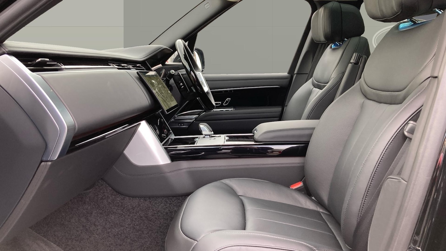 Used Land Rover Range Rover 2025 for sale - 77285438: Photo 3