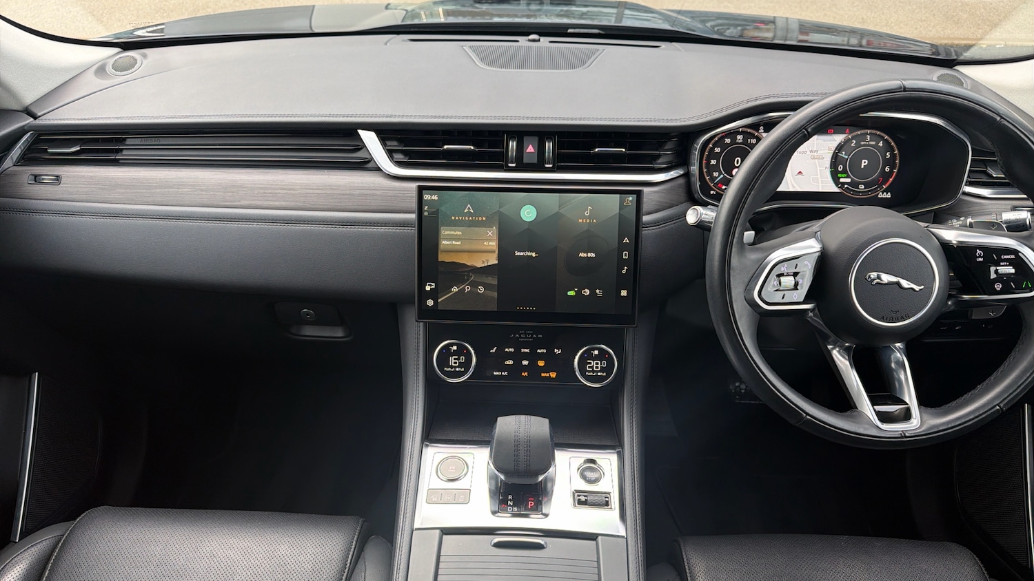 Used Jaguar F-Pace 2021 for sale - 77653539: Photo 14