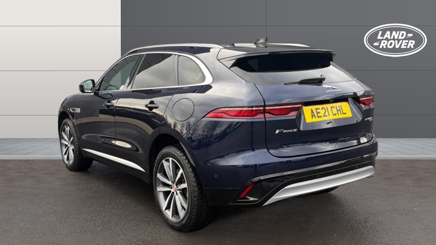 Used Jaguar F-Pace 2021 for sale - 77653539: Photo 2