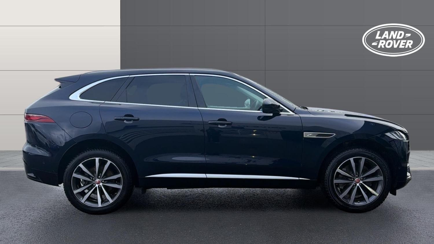 Used Jaguar F-Pace 2021 for sale - 77653539: Photo 5
