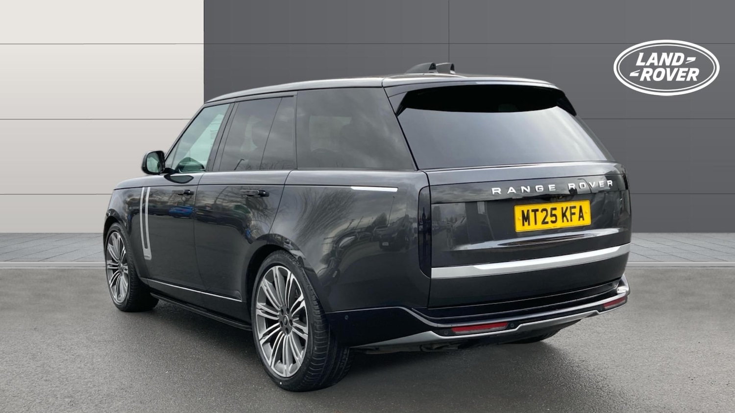 Used Land Rover Range Rover 2025 for sale - 77138498: Photo 2