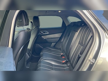 Used Land Rover Range Rover Velar 2018 for sale - 78199347: Photo