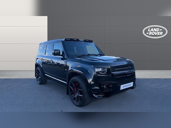 Used Land Rover Defender 2023 for sale - 77883777: Photo