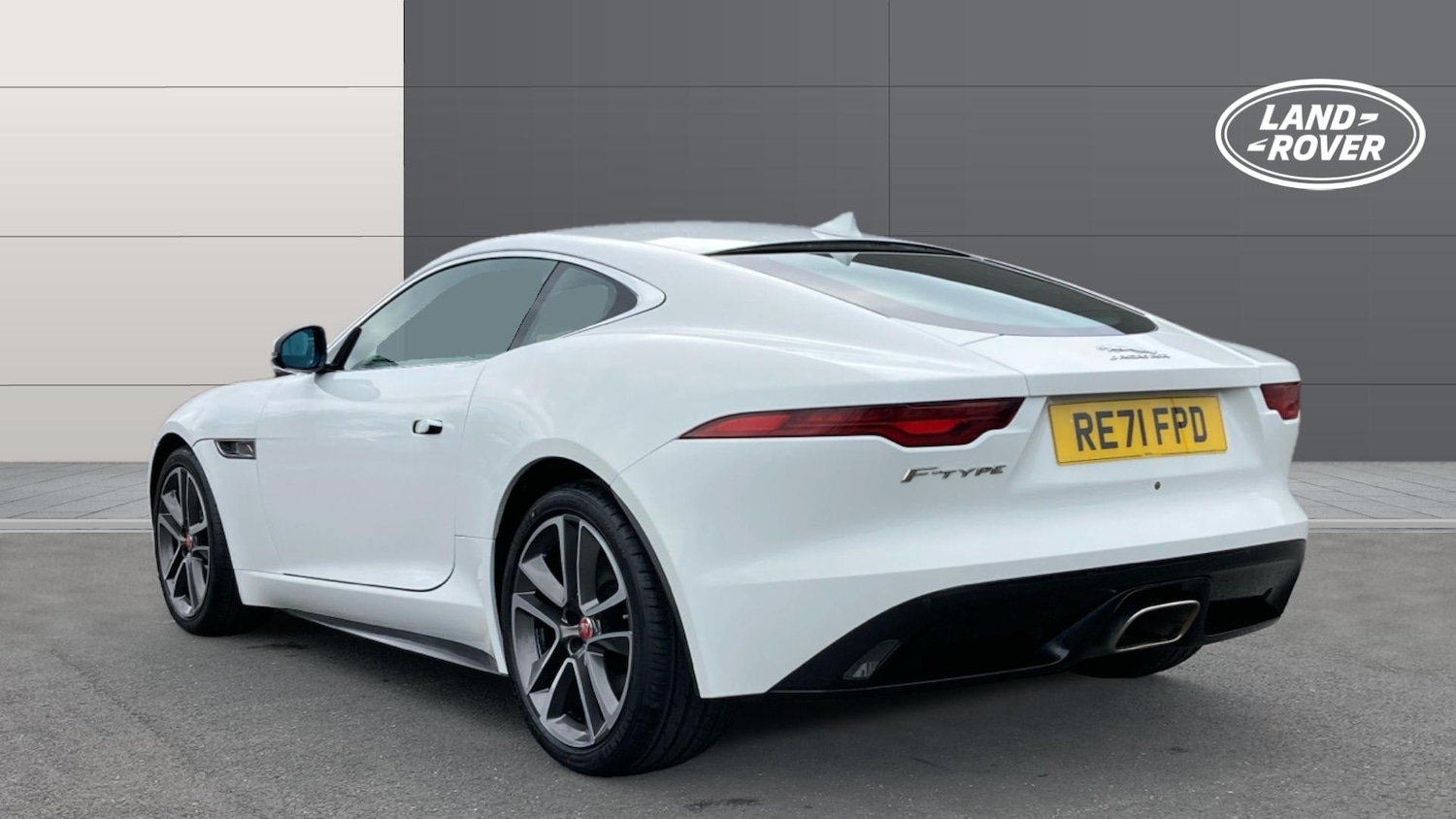 Used Jaguar F-Type 2021 for sale - 76748872: Photo 2