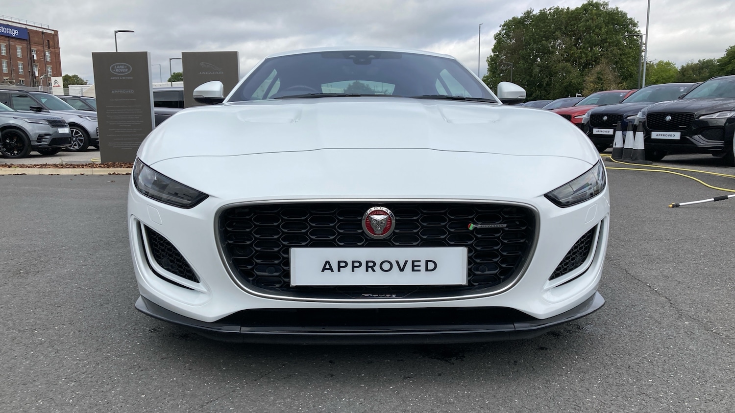 Used Jaguar F-Type 2021 for sale - 76748872: Photo 31