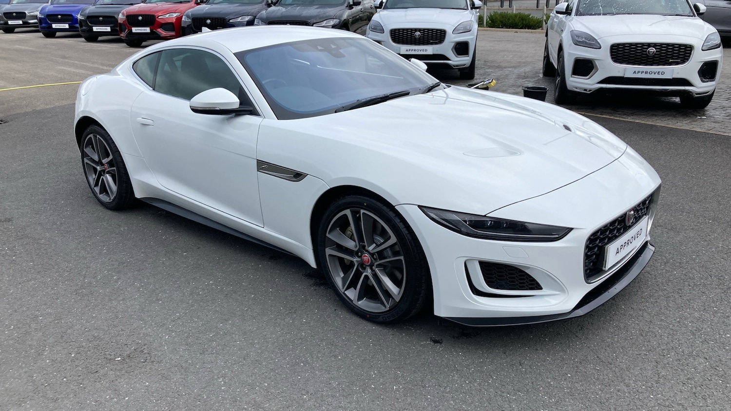 Used Jaguar F-Type 2021 for sale - 76748872: Photo 33