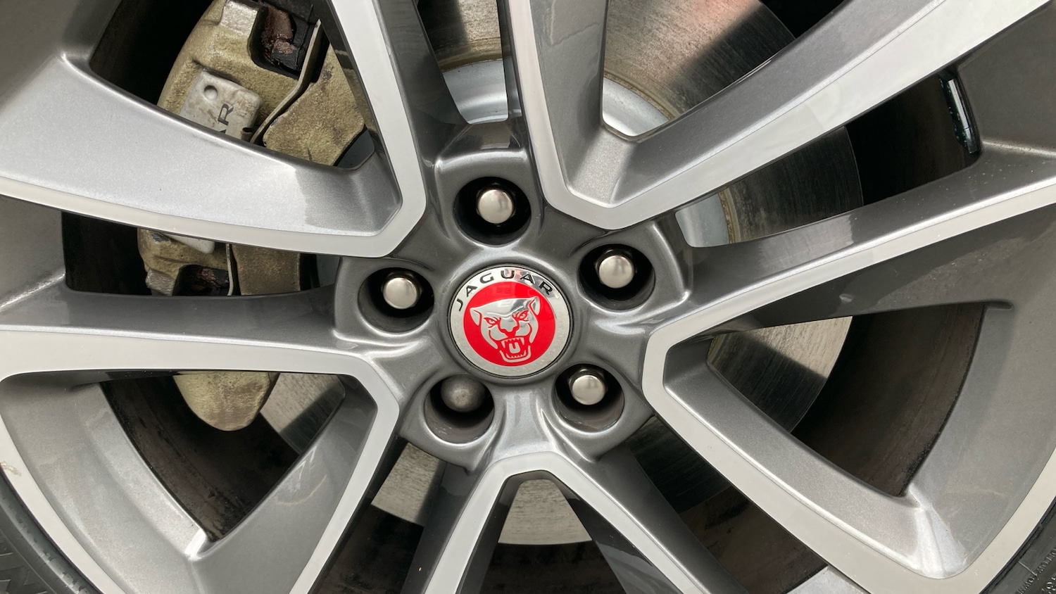 Used Jaguar F-Type 2021 for sale - 76748872: Photo 35