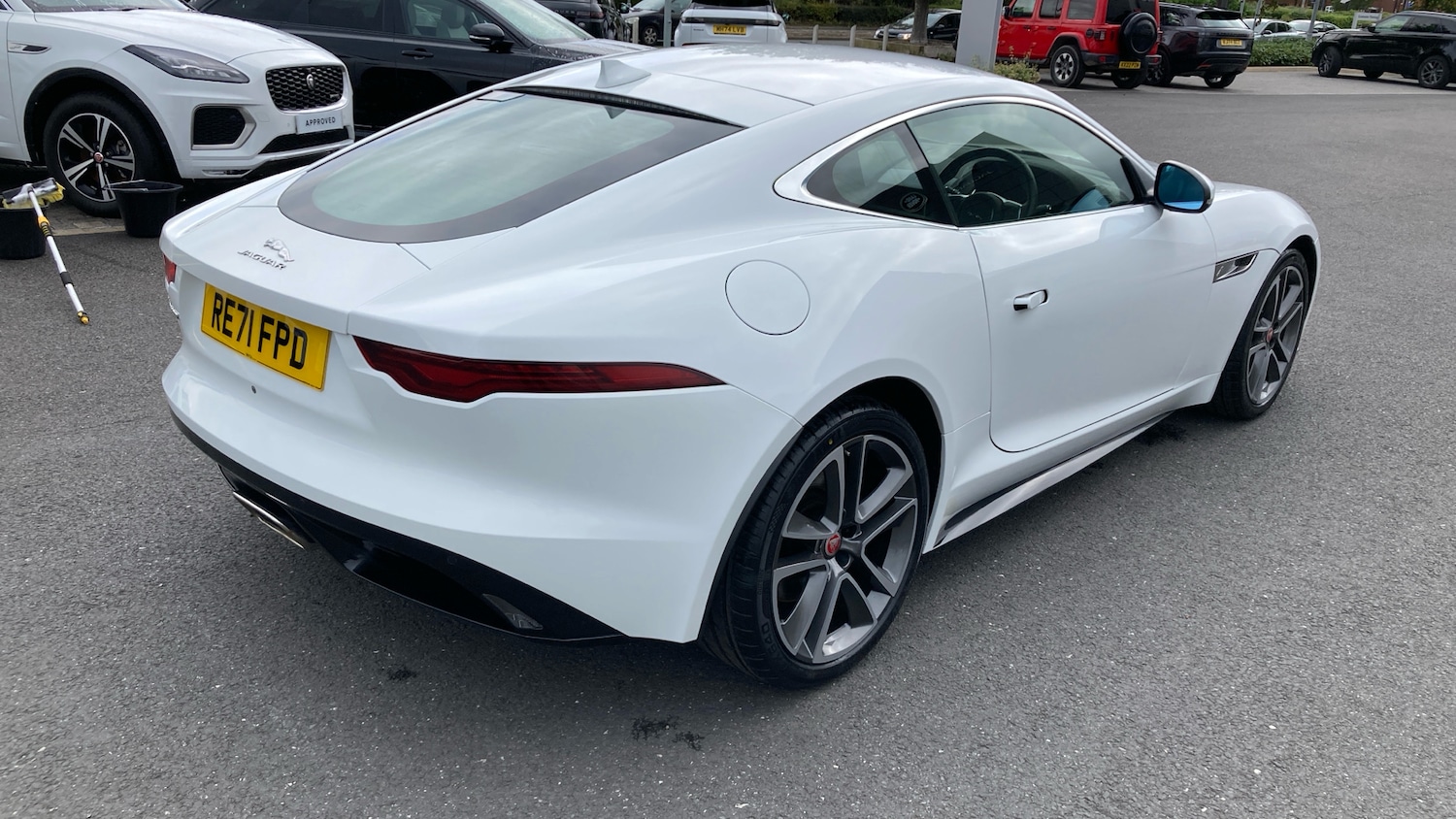 Used Jaguar F-Type 2021 for sale - 76748872: Photo 38