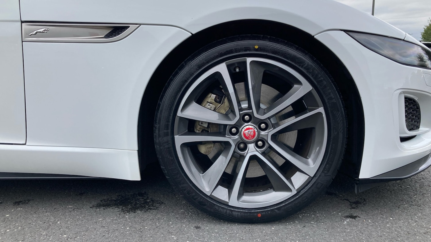 Used Jaguar F-Type 2021 for sale - 76748872: Photo 8