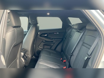 Used Land Rover Range Rover Evoque 2025 for sale - 77935117: Photo