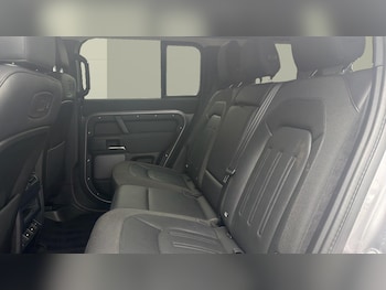 Used Land Rover Defender 2020 for sale - 78484065: Photo