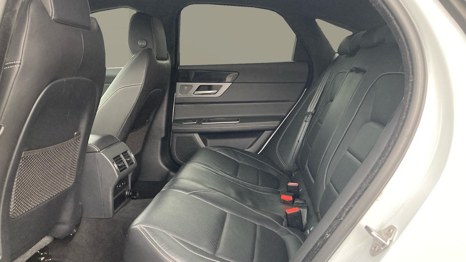 Used Jaguar XF 2020 for sale - 76625603: Photo 4